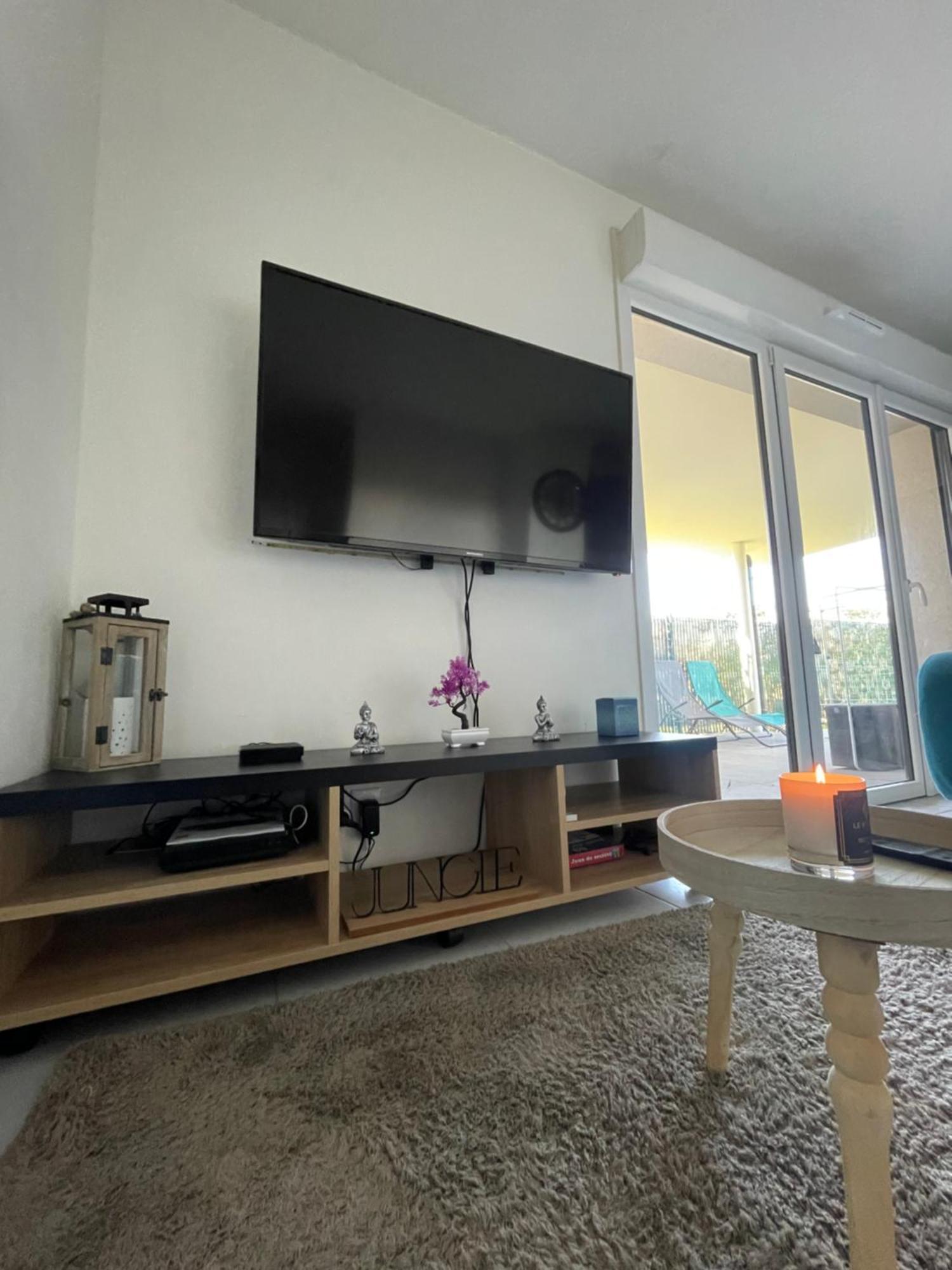 Pleasant Garden Apartment Douvaine Ngoại thất bức ảnh